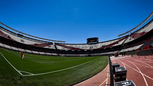 El Monumental tendrá dos partidos a puertas cerradas y River deberá pagar una fuerte multa.