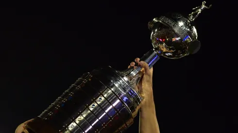 Opacada, manchada, sin brillo, así luce la Copa Libertadores 2018.