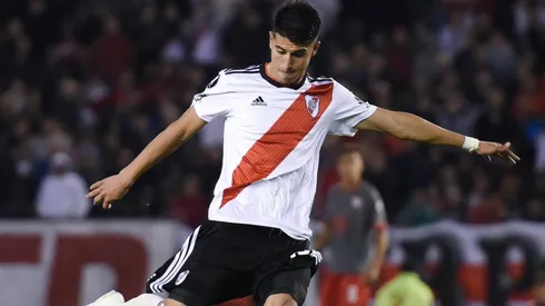 River se enfrenta a Gimnasia de La Plata en el estadio José María Minella.