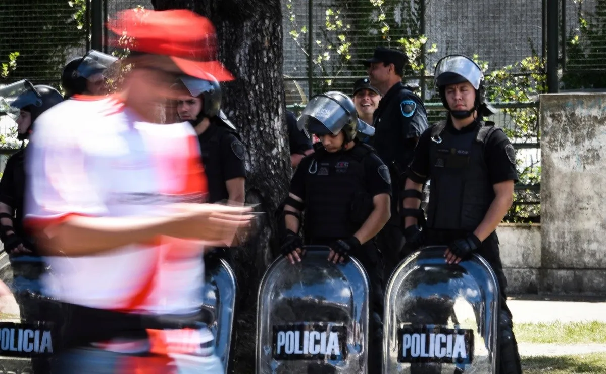 Denuncian la presencia de un barra de Boca en El Monumental