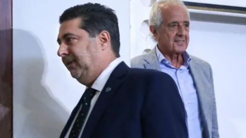 D'Onofrio le marcó la cancha a Angelici.