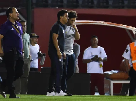 Gallardo, junto al plantel de Boca