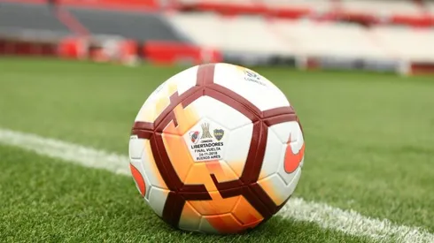 La pelota con la que se jugará la gran final de Libertadores.