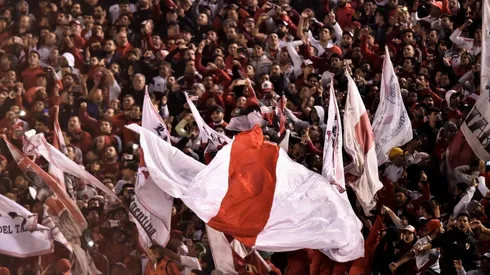 La Subcomisión del Hincha comenzó a preparar las tribunas del estadio Monumental.