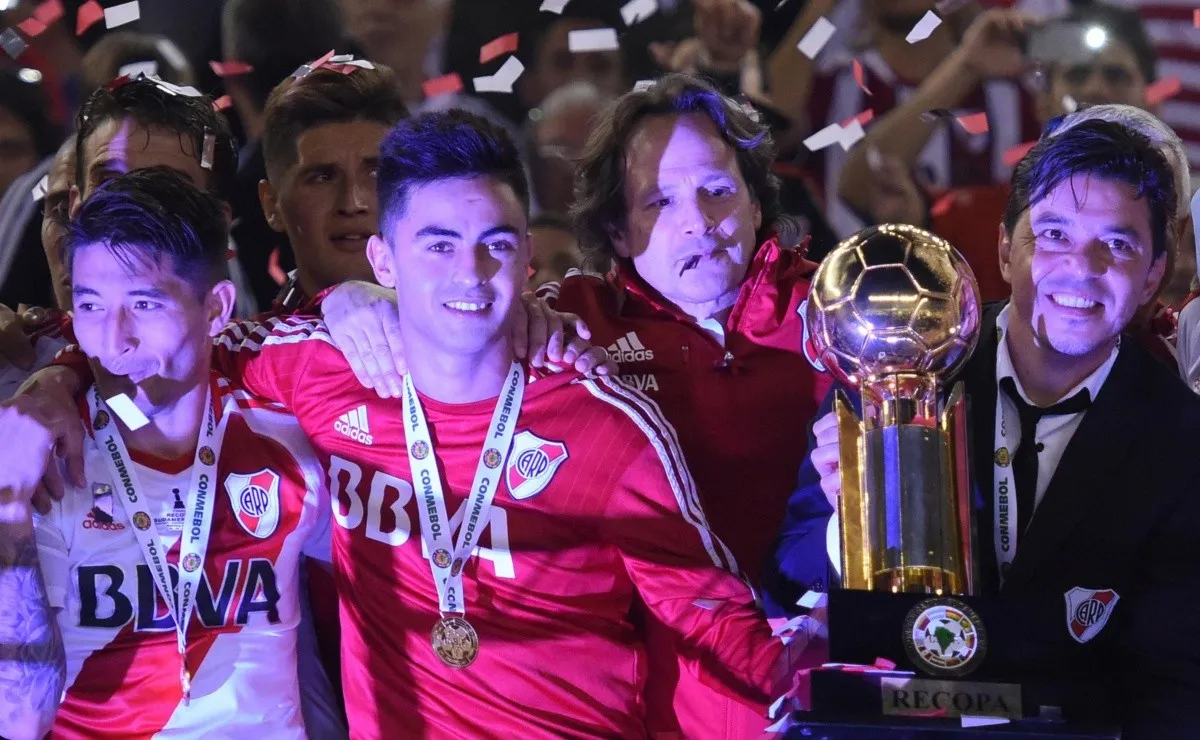 River obtuvo la Recopa dos veces en su historia y perdió el título dos veces, annte Vélez y Cruzeiro. (FOTO: Getty)