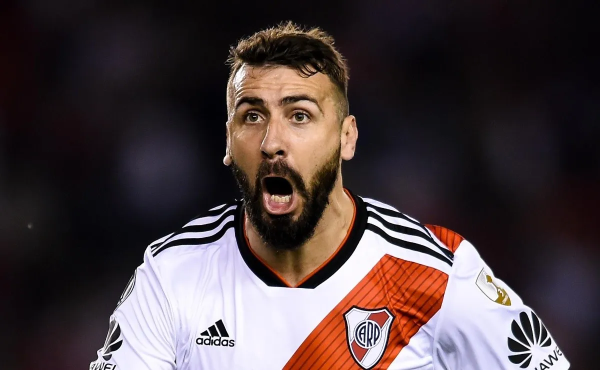 River recibe a Boca en el estadio Monumental desde las 19:15 horas.