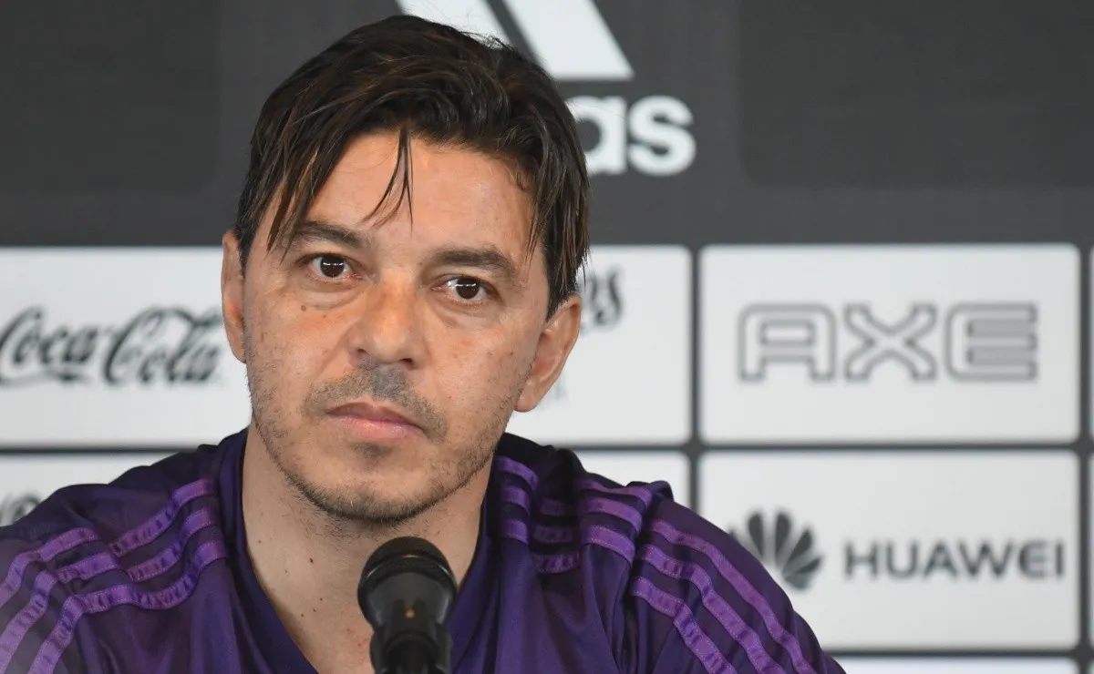 Jugá a ser técnico de River por un rato y decidí quiénes tienen que ser los titulares.