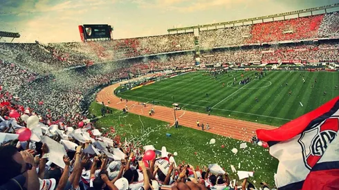 El as de espadas Monumental