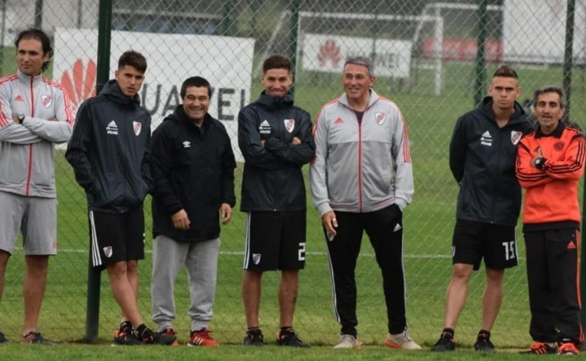 Palacios, Montiel y Borré fueron a ver a las Inferiores de River ante Patronato.