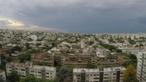 Los hinchas de River vivieron un domingo de delirio que comenzó temprano con el banderazo en el Monumental.