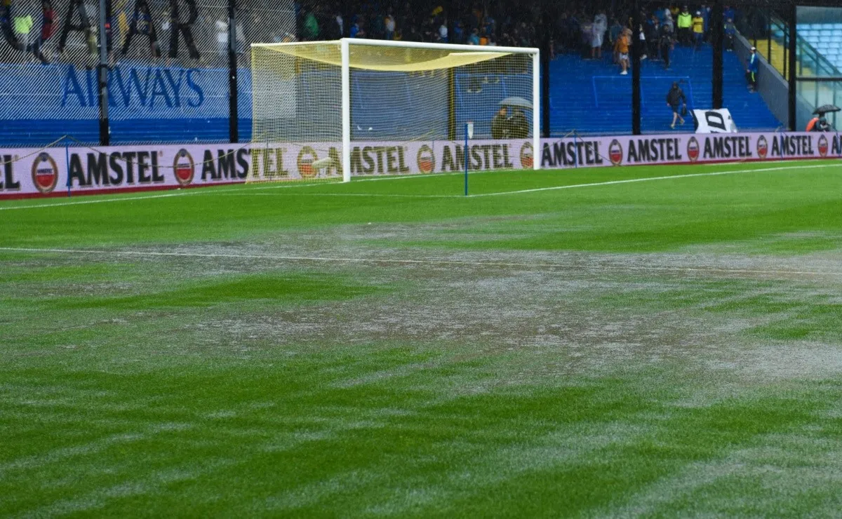 La primera final entre River y Boca ha sido suspendida.