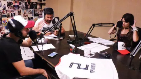 Todos los miércoles, desde las 22 hasta las 00 horas, por Radio y Punto.
