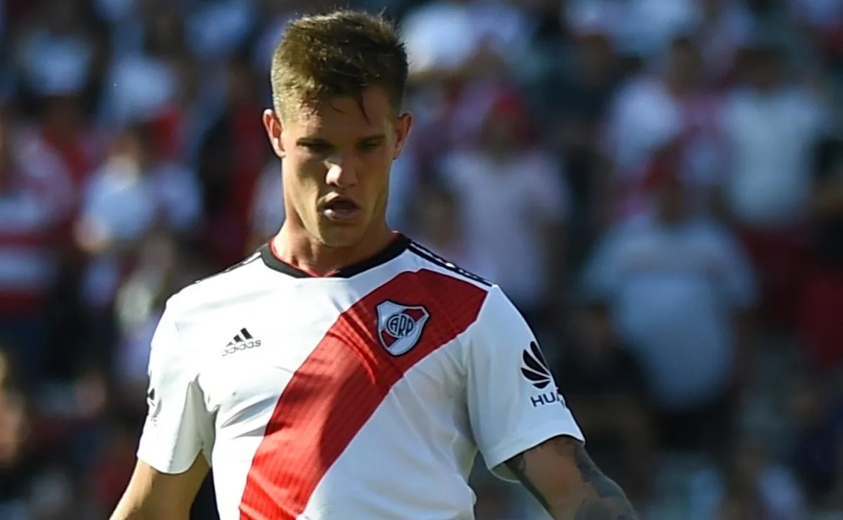 Con varios habituales titulares, River visita a Estudiantes en la cancha de Quilmes.