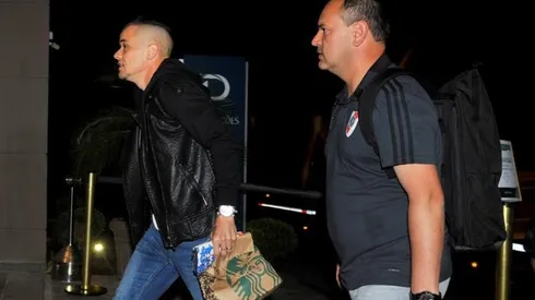 D'Alessandro visitó al plantel de River en la previa del choque ante Gremio.