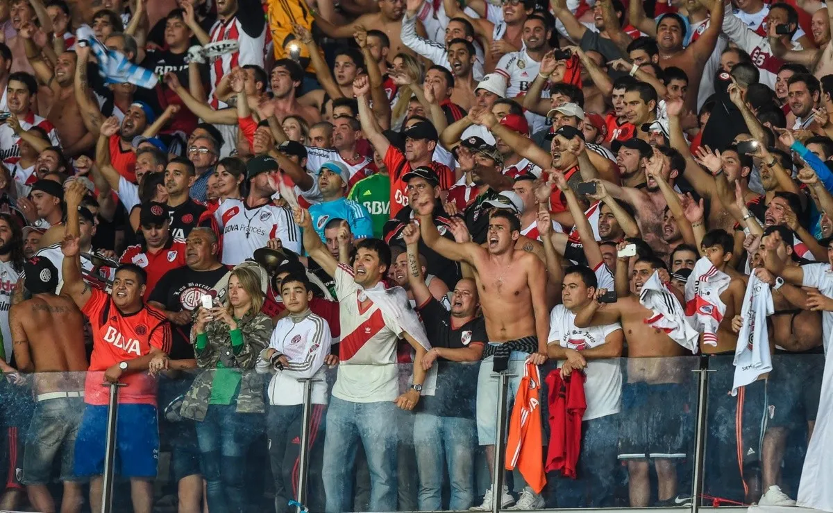 ESTA ES TU GENTE. Los hinchas de River coparán nuevamente Brasil, tal como sucedió en 2015.