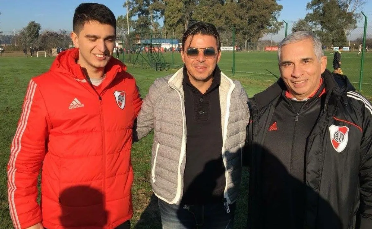 NO DEJA DETALLE LIBRADO AL AZAR. Gallardo está muy involucrado con las Inferiores.