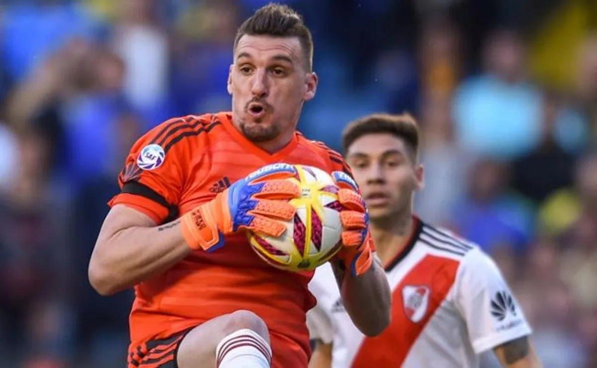 GIGANTE. Armani la viene rompiendo desde que llegó al club.