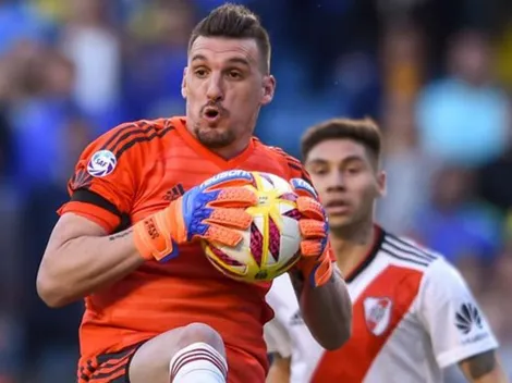 Armani y su mejor atajada en River