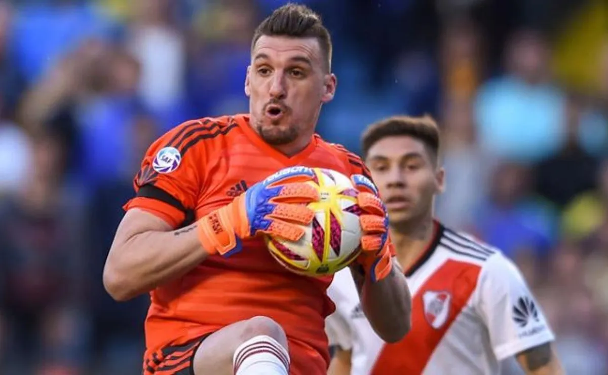 GIGANTE. Armani la viene rompiendo desde que llegó al club.