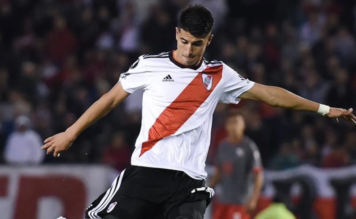 El volante de River jugó desgarrado durante todo el segundo tiempo.