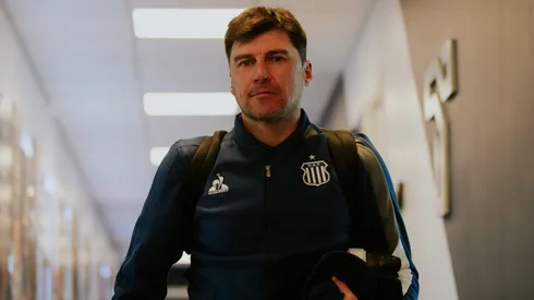 El DT de Talleres no estará vs. River.