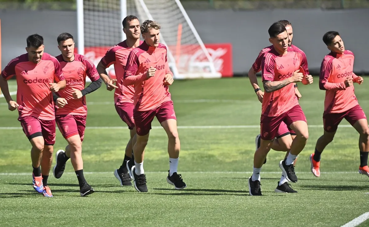 River entrenará martes por la tarde antes de quedar concentrado.