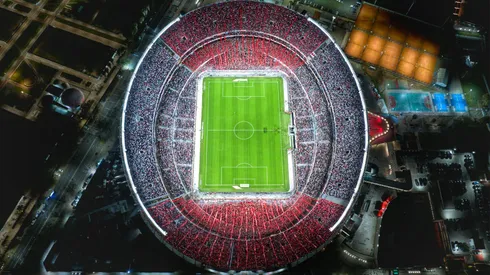 El Monumental agranda su invicto jugando por Libertadores.