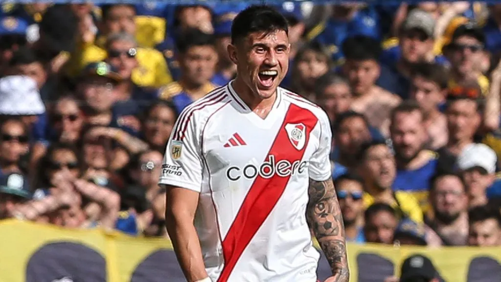 Bareiro todavía no pudo marcar goles en el Más Grande y tampoco tuvo grandes partidos, salvo el último superclásico vs. Boca.
