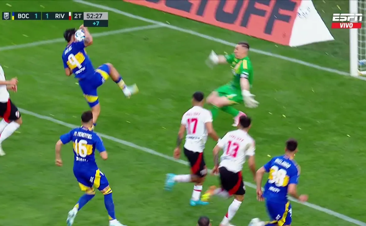 El gol anulado a Boca.