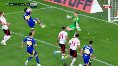 El gol anulado a Boca.