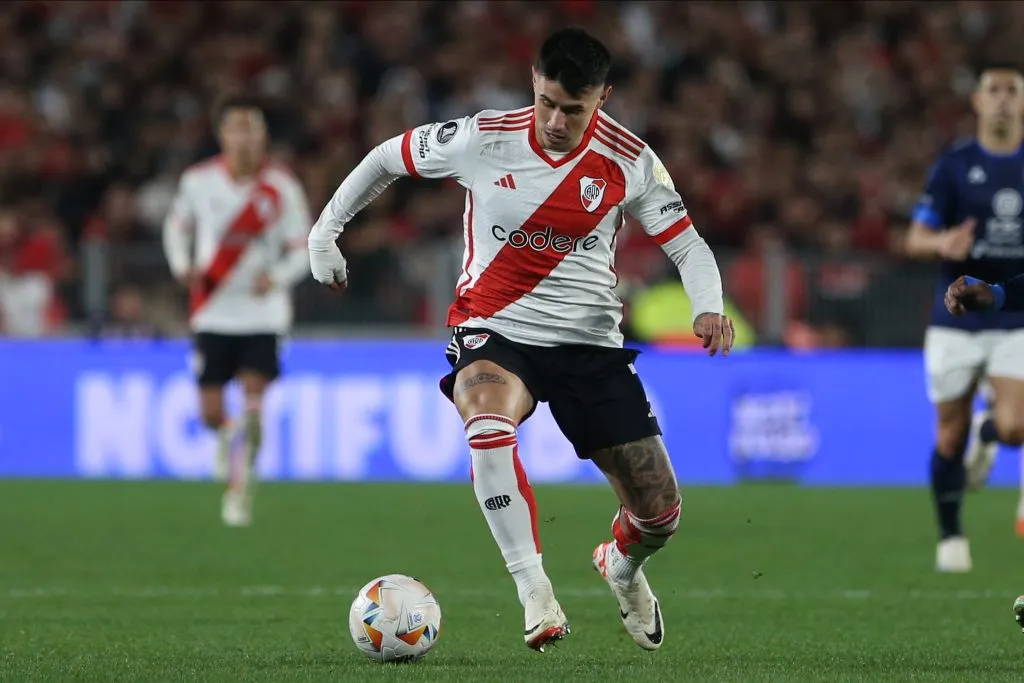Bareiro no irá a Olimpia y por ahora sigue en River.