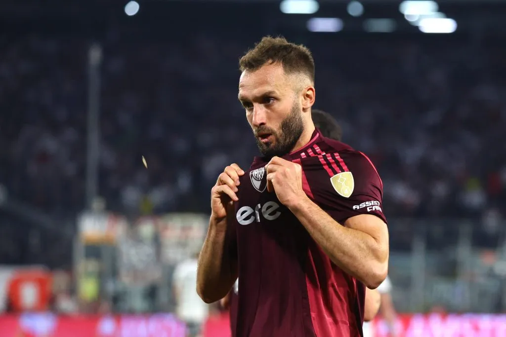 Pese a la microfractura, Pezzella podrá jugar vs. Mineiro salvo imprevistos.