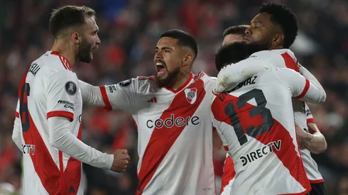 Los jugadores de River, a puro festejo.