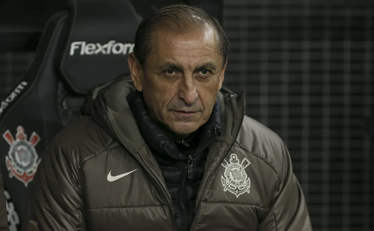 ¿Ramón Díaz se va de Corinthians?