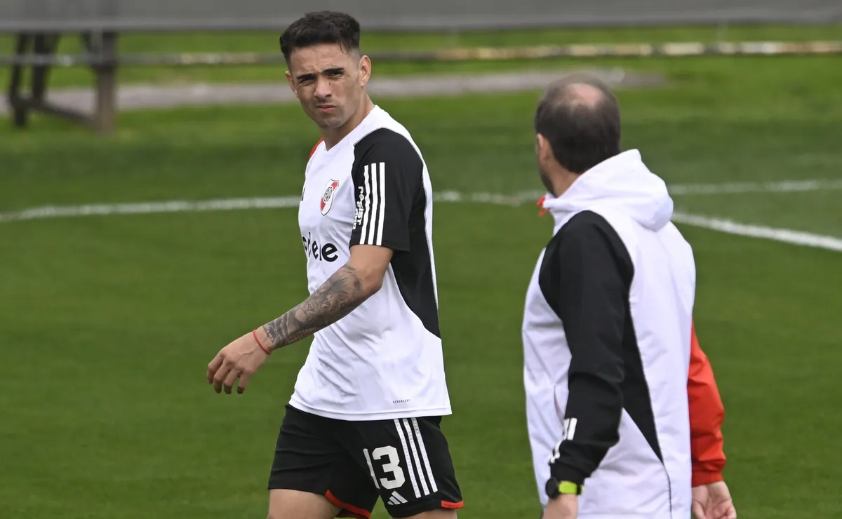 Enzo Díaz sufrió una nueva lesión.