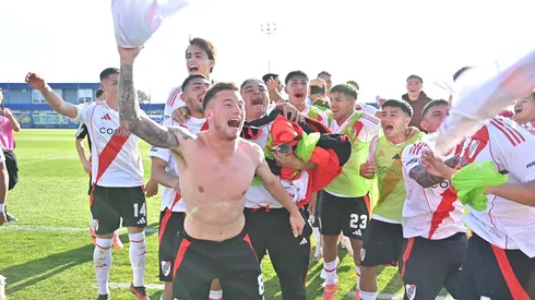 El festejo de la Reserva de River tras ganar el Superclásico.