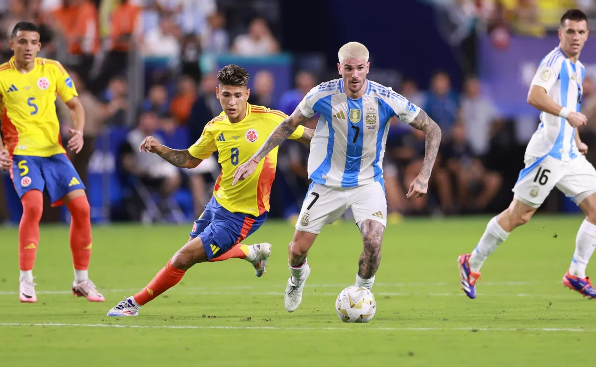 Argentina y Colombia se reencuentran tras la final de la Copa América.