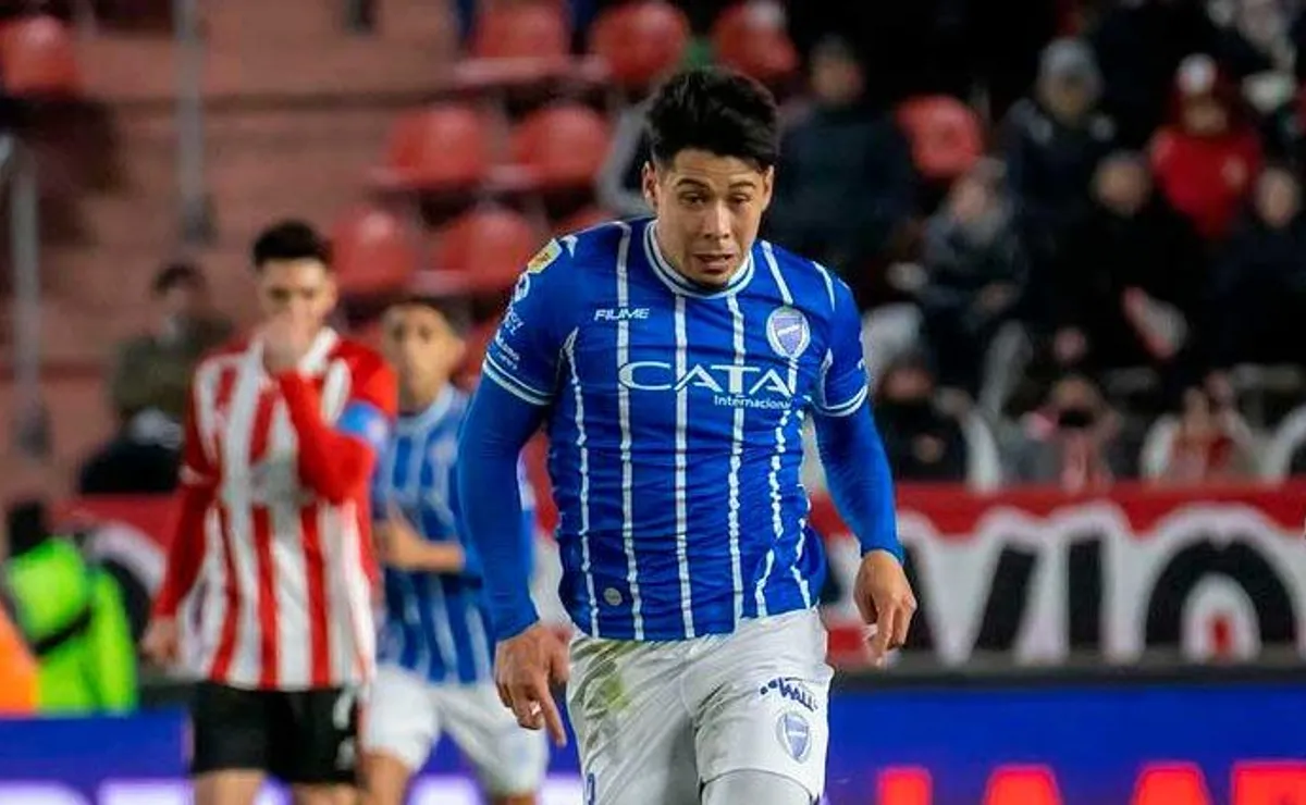 El volante está en la mira de River.
