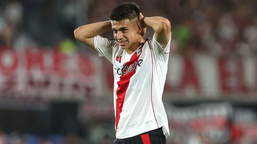 Echeverri es la primera baja confirmada de River.