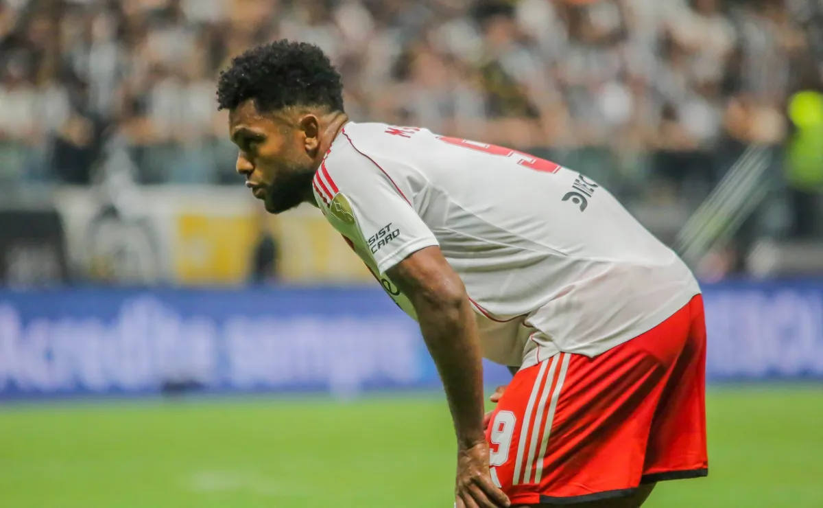Miguel Borja no puede con el gol en River (Foto: Imago).