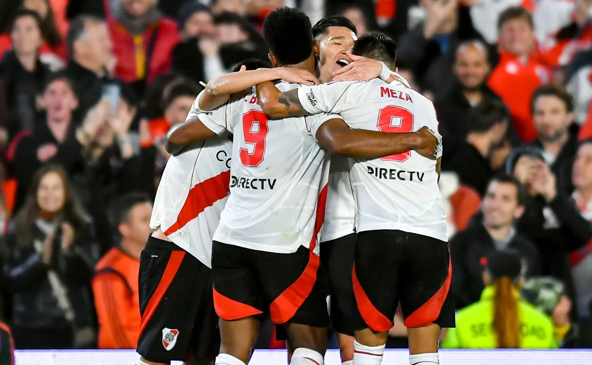River por ahora está clasificando a la Copa Libertadores.
