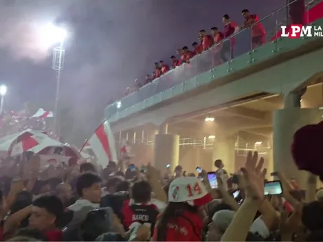 VIDEO | Gallardo y los jugadores salieron a cantar y saltar con los hinchas