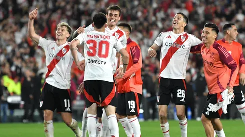 Los jugadores de River, a puro festejo.