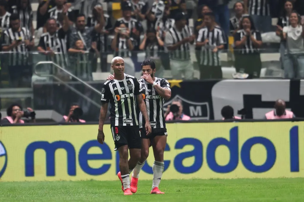 Deyverson y Hulk, las pesadillas de River en la noche de Belo Horizonte. (Foto: Getty).