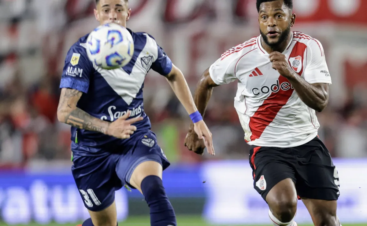 RIVER VS VELEZ.LIGA PROFESIONAL