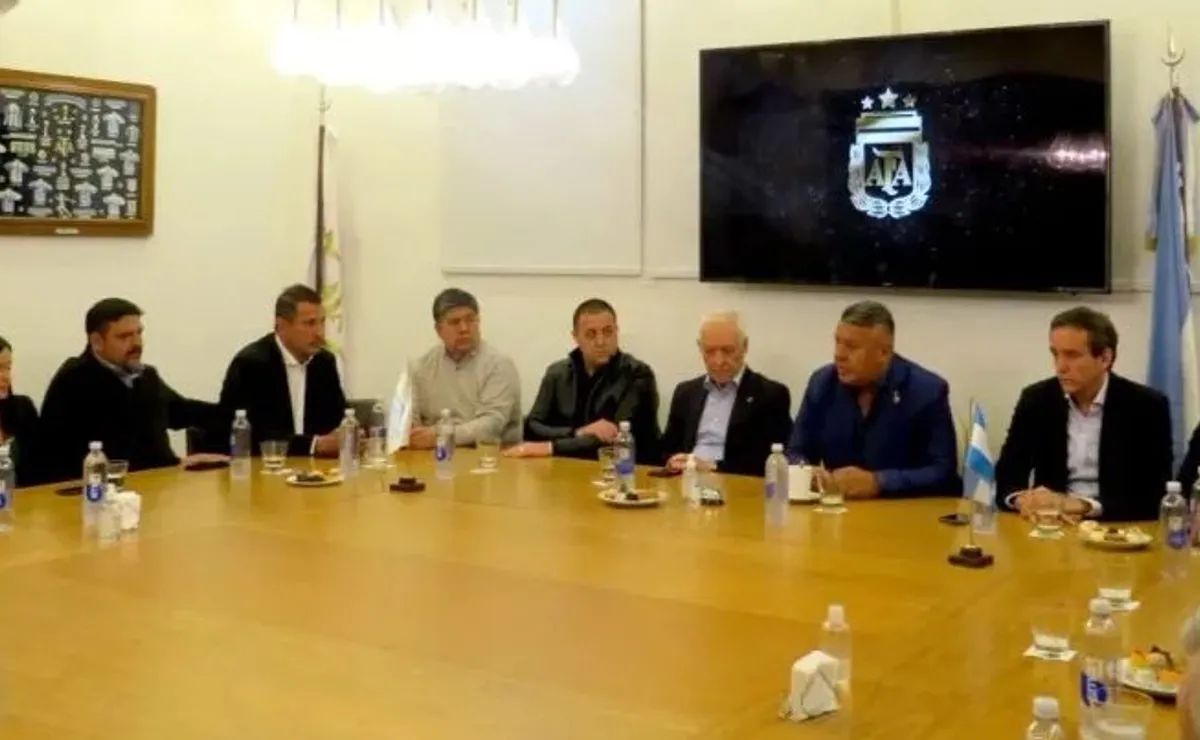Tapia busca ser reelecto en medio de una Asamblea polémica.