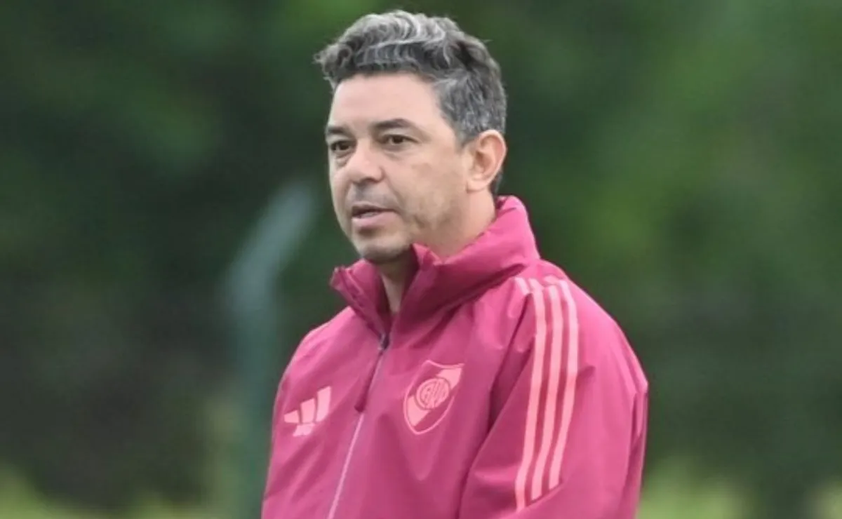 Gallardo define la formación de River.