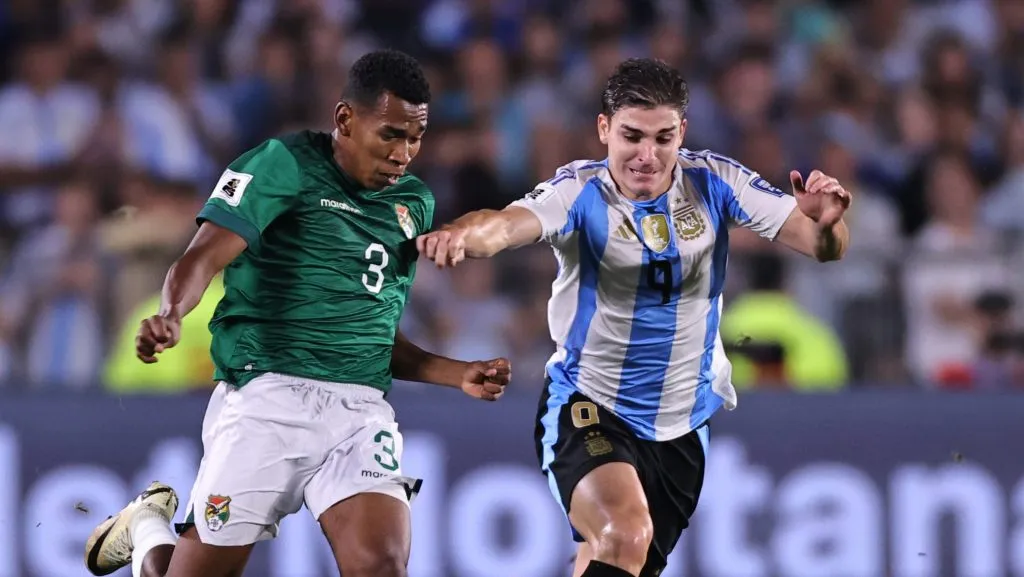 Julián marcó uno de los goles en el contundente triunfo ante Bolivia.