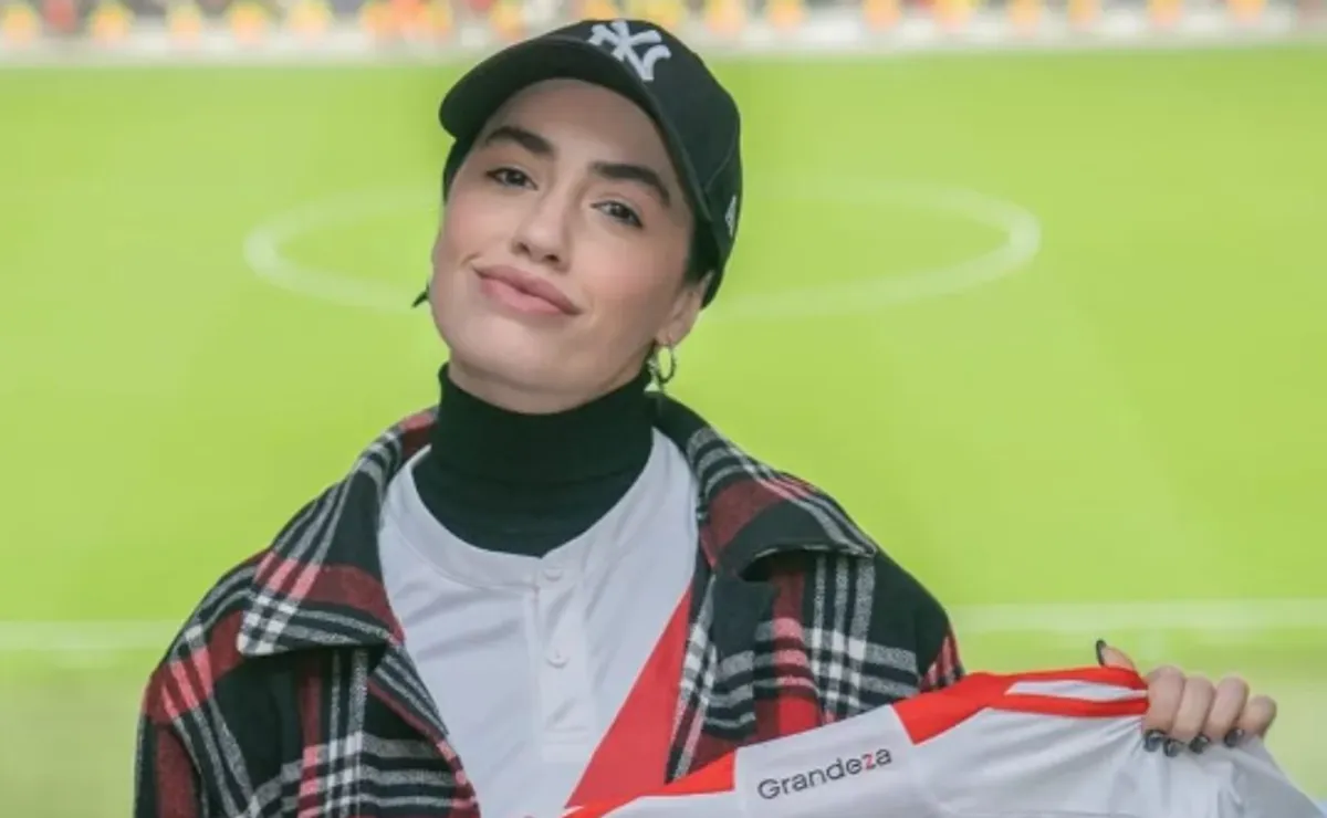 Lali confesó su amor por River.