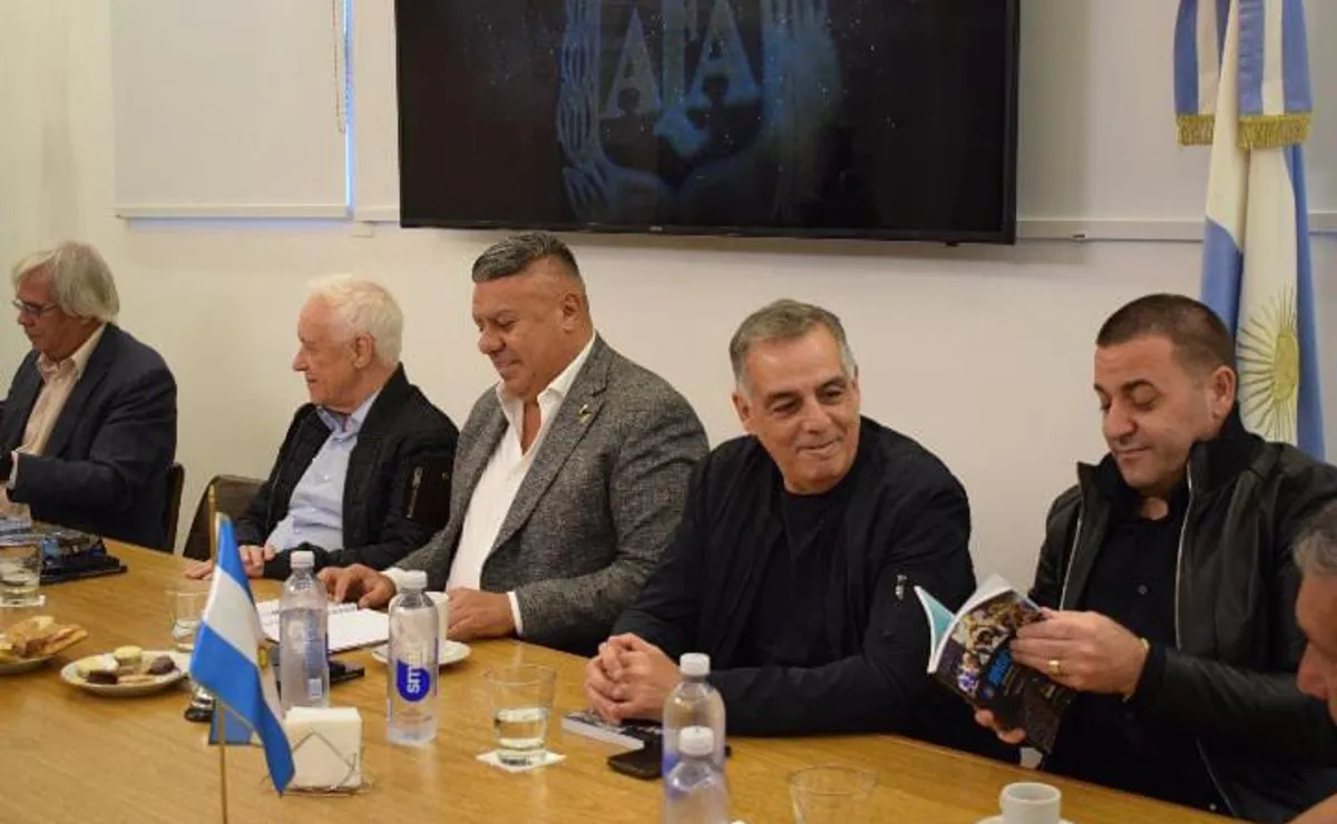 River tiene participación directa en la mesa chica de la AFA a través del vicepresidente Ignacio Villarroel.